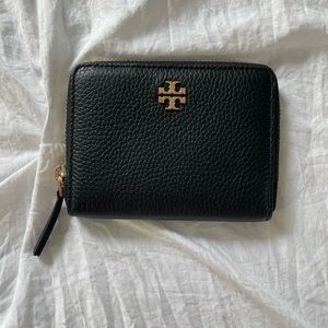 Tory Burch wallet